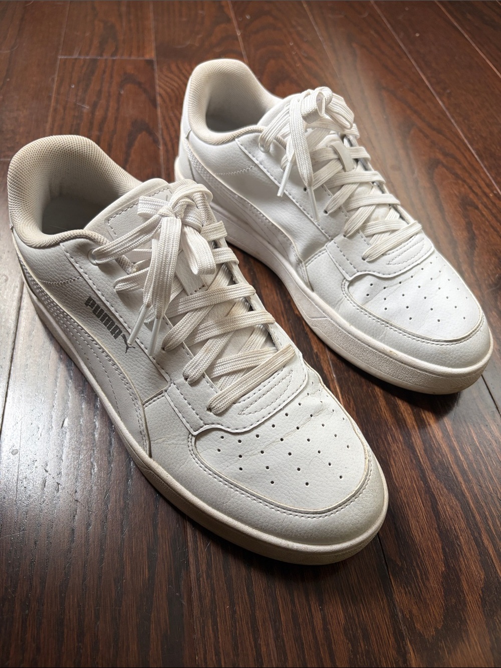 Puma Men's Low-Top Sneakers in White.